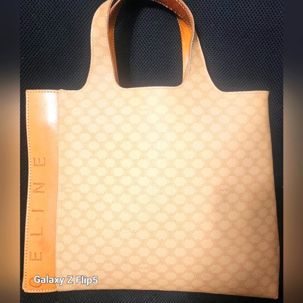 AUTHENTIC CELINE MACADAM PATTURN HAND TOTE!!